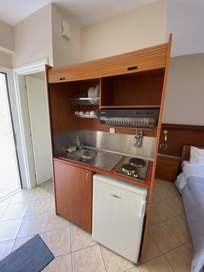 Paradosi Rooms Igoumenitsa Exterior photo