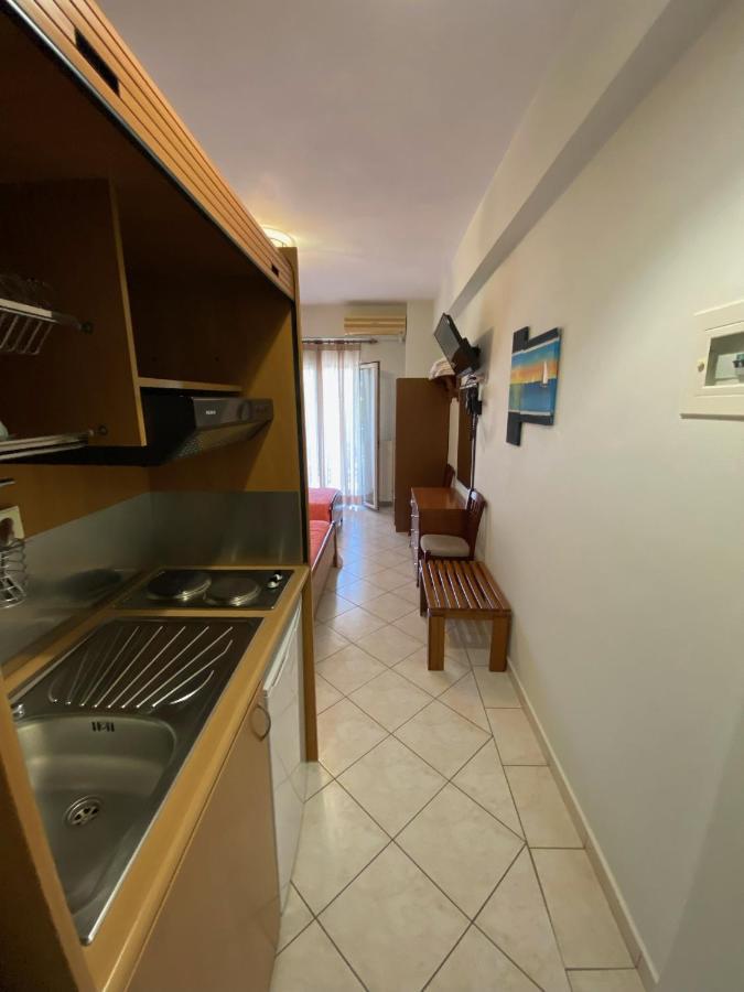 Paradosi Rooms Igoumenitsa Exterior photo