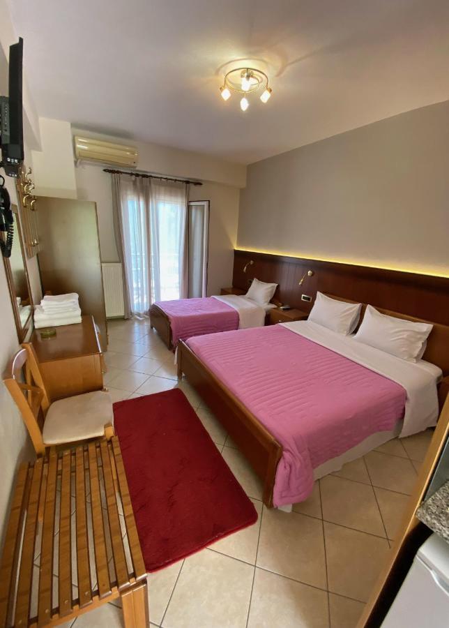 Paradosi Rooms Igoumenitsa Exterior photo