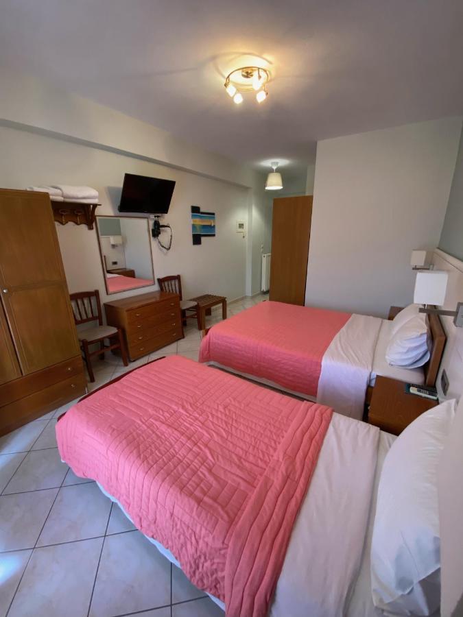 Paradosi Rooms Igoumenitsa Exterior photo