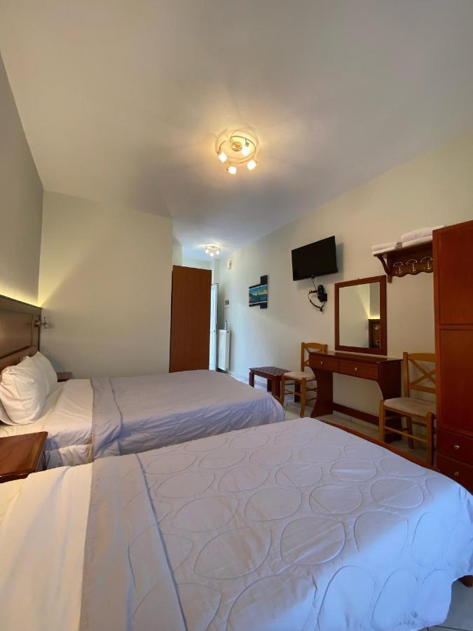 Paradosi Rooms Igoumenitsa Exterior photo
