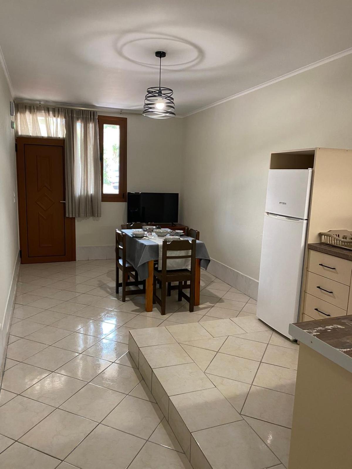 Paradosi Rooms Igoumenitsa Exterior photo